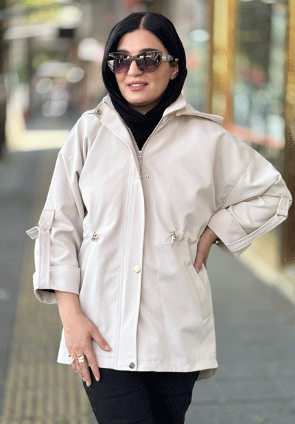 Women's waterproof raincoat